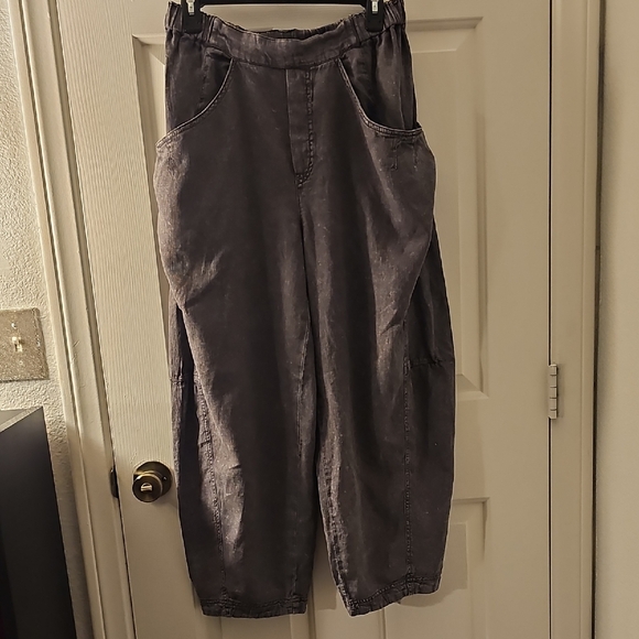 Free People Women's Pants - Picture 1 of 5